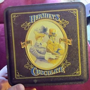 1995 Hershey's Chocolate Tin